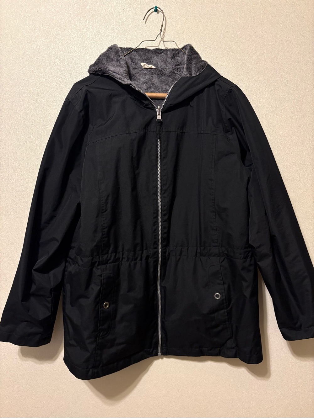 Women’s Black Hooded Jacket with Soft Lining